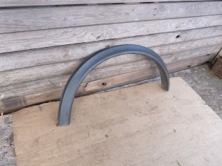 bontott NISSAN JUKE Jobb hátsó Sárvédő Díszléc