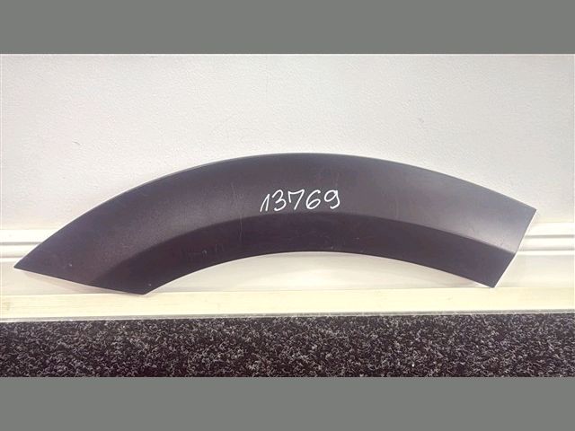 bontott NISSAN JUKE Jobb hátsó Sárvédő Díszléc