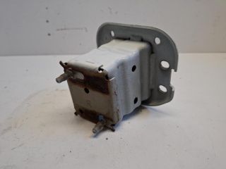 bontott NISSAN JUKE Jobb hátsó Ütközéscsillapító