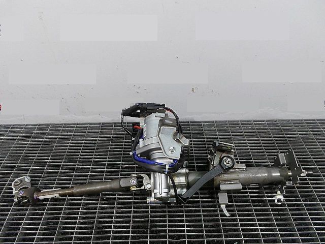 bontott NISSAN JUKE Kormányoszlop