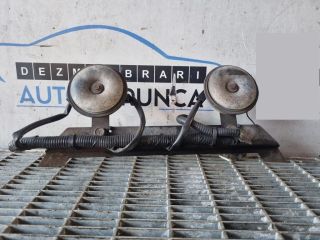 bontott NISSAN JUKE Kürt