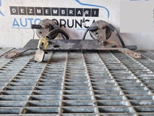 bontott NISSAN JUKE Kürt