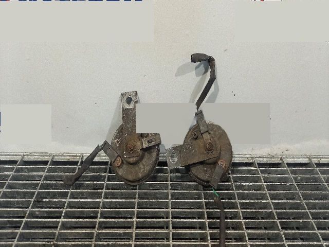 bontott NISSAN JUKE Kürt