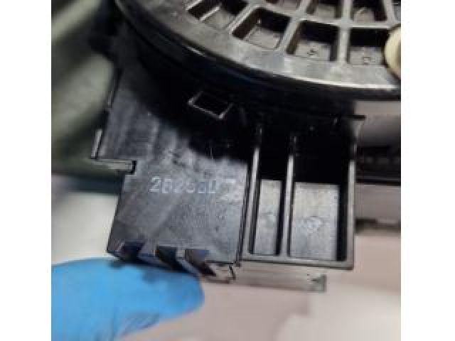 bontott NISSAN JUKE Légzsák Átvezető Szalagkábel