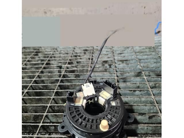 bontott NISSAN JUKE Légzsák Átvezető Szalagkábel