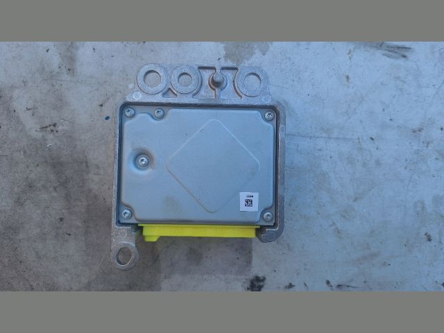 bontott NISSAN JUKE Légzsák Elektronika