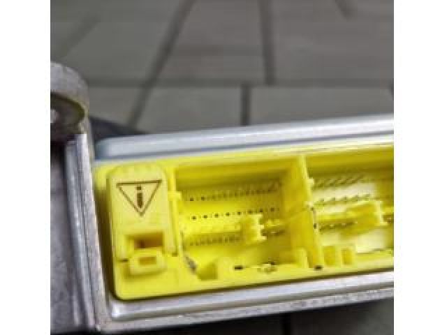 bontott NISSAN JUKE Légzsák Elektronika