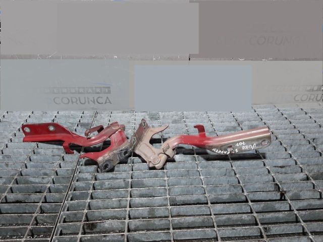 bontott NISSAN JUKE Motorháztető Zsanér Pár