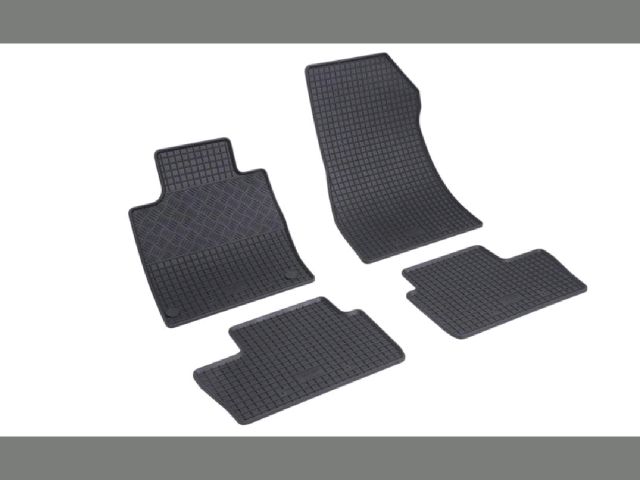 bontott NISSAN JUKE Padlószőnyeg