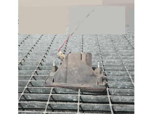 bontott NISSAN JUKE Pótféklámpa