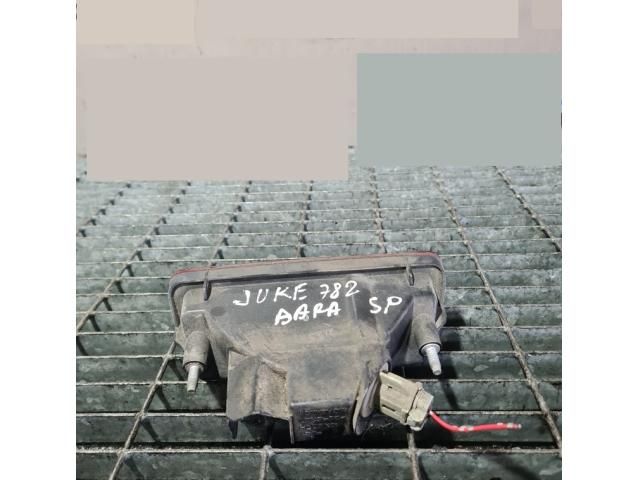 bontott NISSAN JUKE Pótféklámpa