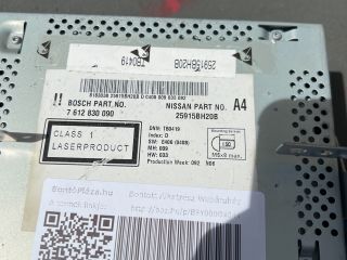 bontott NISSAN JUKE Rádió / CD