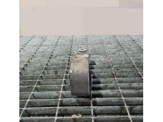 bontott NISSAN JUKE Tartó Bak