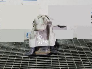 bontott NISSAN JUKE Tartó Bak