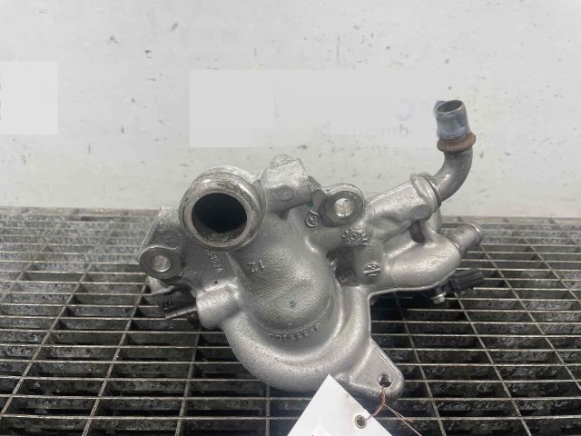 bontott NISSAN JUKE Tartó Bak