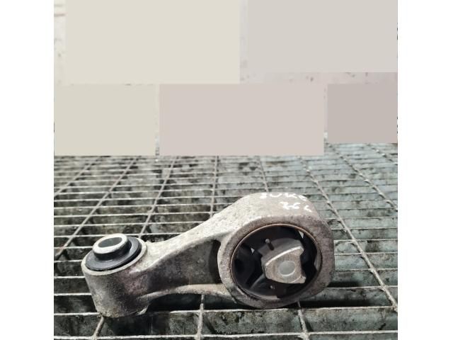 bontott NISSAN JUKE Tartó Bak