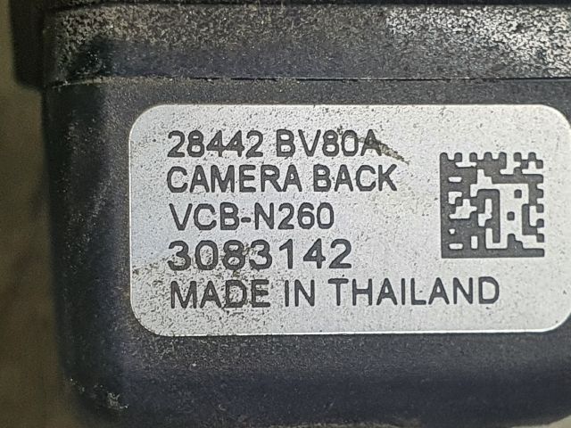 bontott NISSAN JUKE Tolatókamera