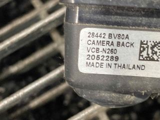 bontott NISSAN JUKE Tolatókamera