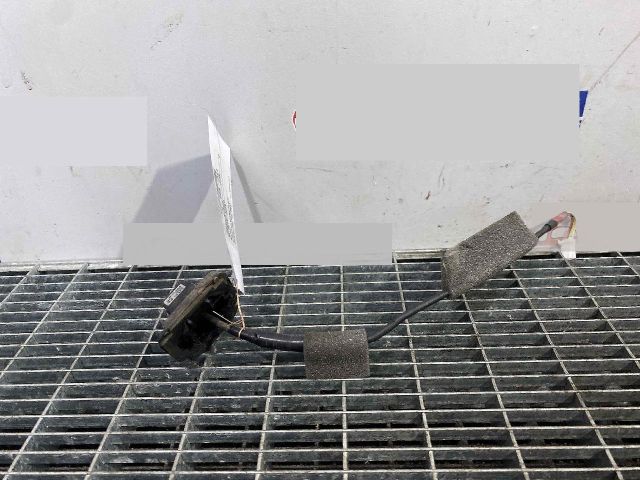 bontott NISSAN JUKE Tolatókamera