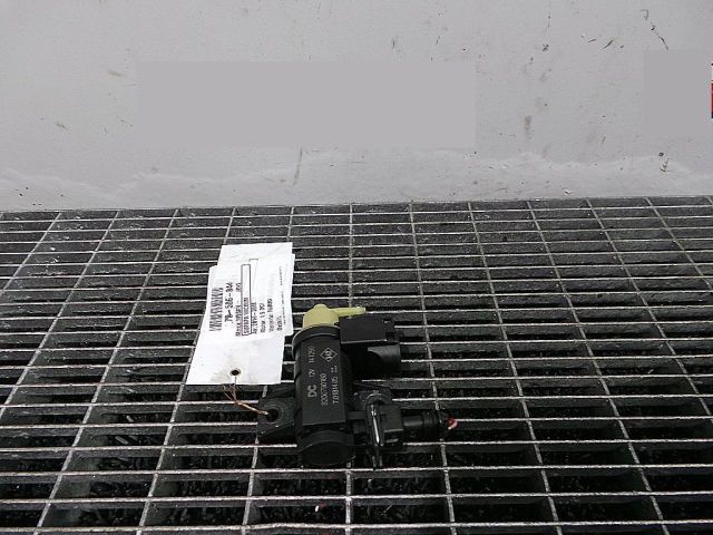 bontott NISSAN JUKE Vákum Szelep