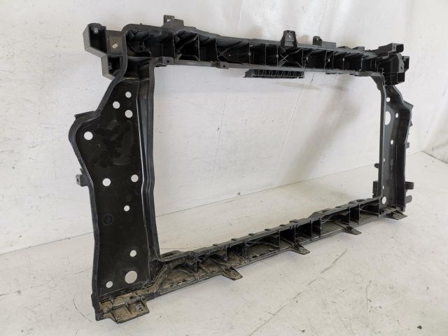 bontott NISSAN JUKE Vízhűtő Radiátor Tartó