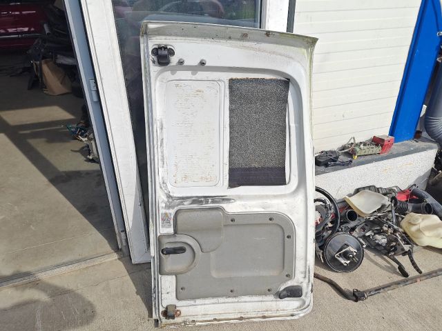 bontott NISSAN KUBISTAR Bal Csomagtérajtó (Részeivel)