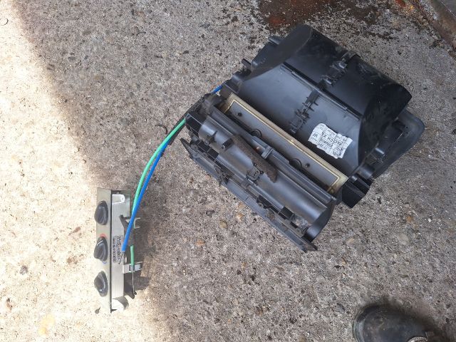 bontott NISSAN KUBISTAR Fűtés Box