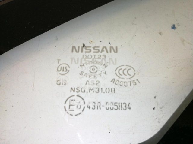 bontott NISSAN LEAF Bal A Oszlop Oldalablak Üveg