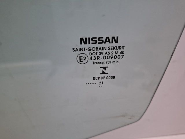 bontott NISSAN LEAF Bal első Ablak