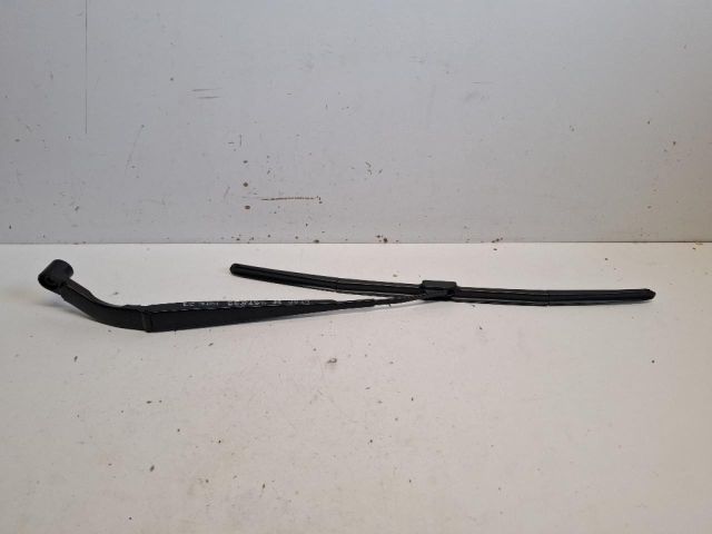 bontott NISSAN LEAF Bal első Ablaktörlő Kar