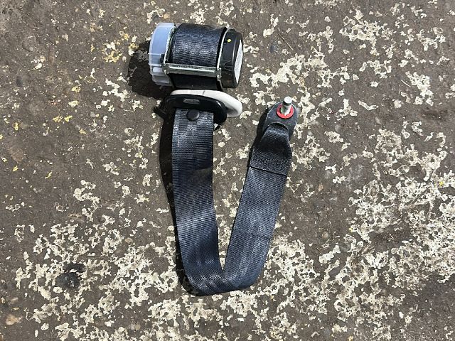 bontott NISSAN LEAF Bal első Biztonsági Öv