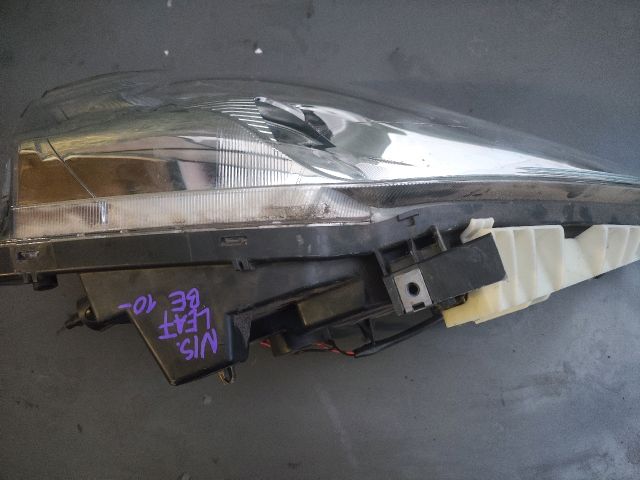 bontott NISSAN LEAF Bal Fényszóró