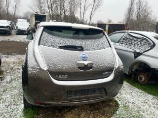 bontott NISSAN LEAF Bal hátsó Ajtó (Részeivel)