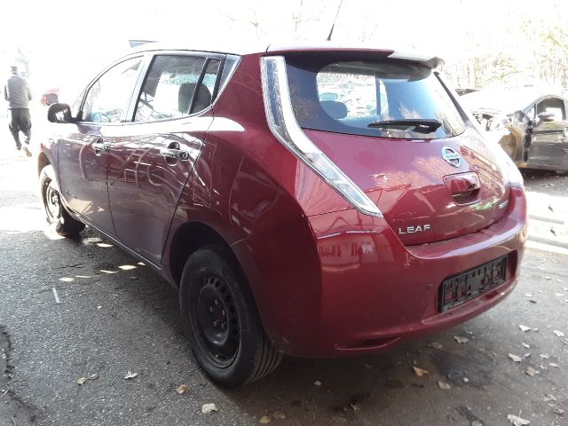 bontott NISSAN LEAF Bal hátsó Ajtó (Részeivel)