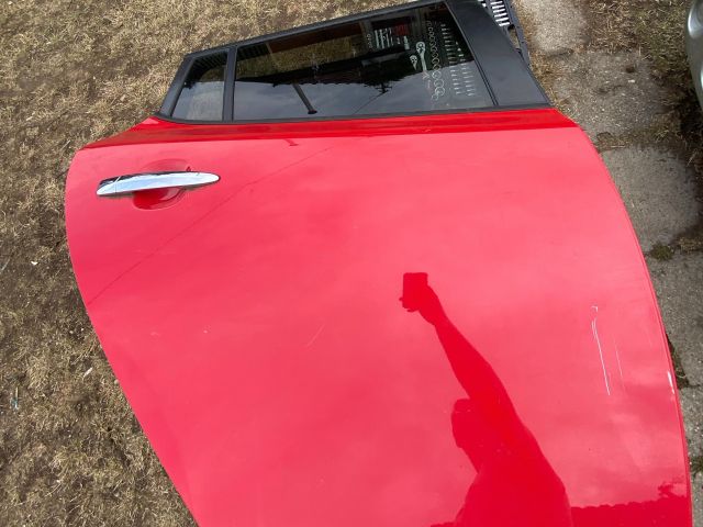 bontott NISSAN LEAF Bal hátsó Ajtó (Üres lemez)