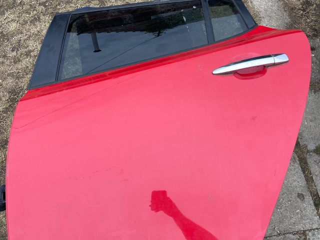 bontott NISSAN LEAF Bal hátsó Ajtó (Üres lemez)