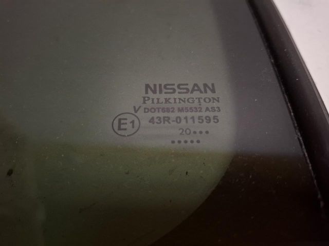 bontott NISSAN LEAF Bal hátsó Fixüveg (Ajtóban)