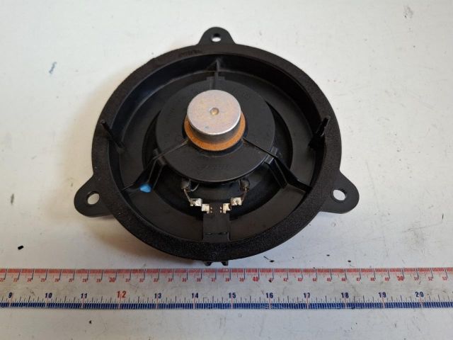 bontott NISSAN LEAF Bal hátsó Hangszóró