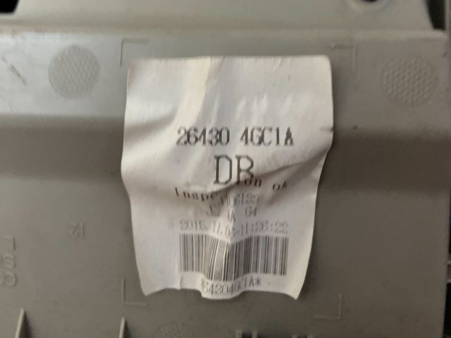 bontott NISSAN LEAF Beltér Világítás Első