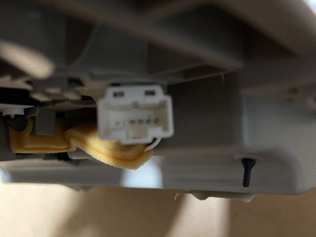 bontott NISSAN LEAF Beltér Világítás Első