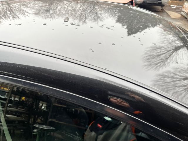 bontott NISSAN LEAF Csomagtérajtó (Részeivel)