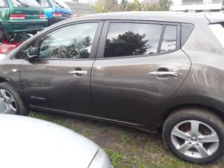 bontott NISSAN LEAF Bal Féltengely