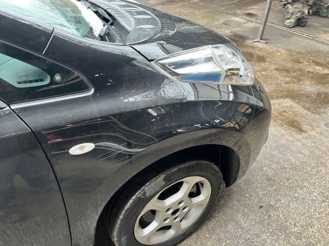 bontott NISSAN LEAF Homlokfal (Üres lemez)