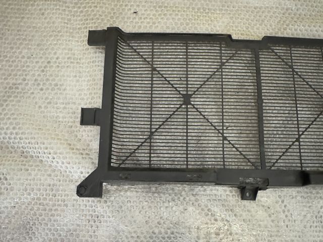 bontott NISSAN LEAF Hűtőventilátor Keret