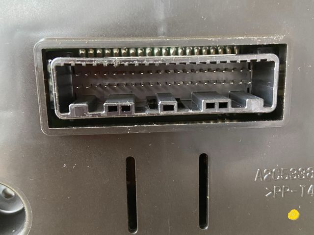 bontott NISSAN LEAF Kilométeróra