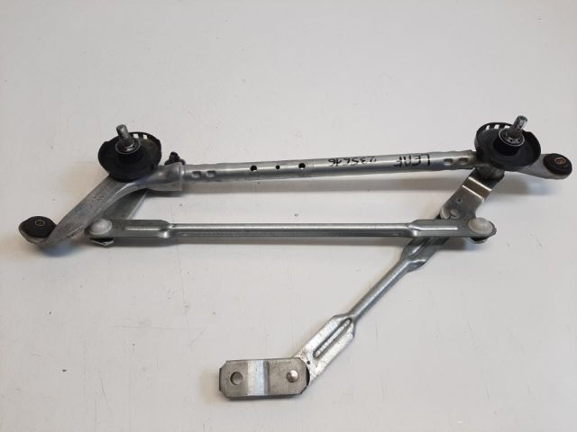 bontott NISSAN LEAF Első Ablaktörlő Szerkezet