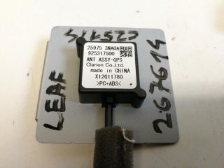 bontott NISSAN LEAF GPS Antenna