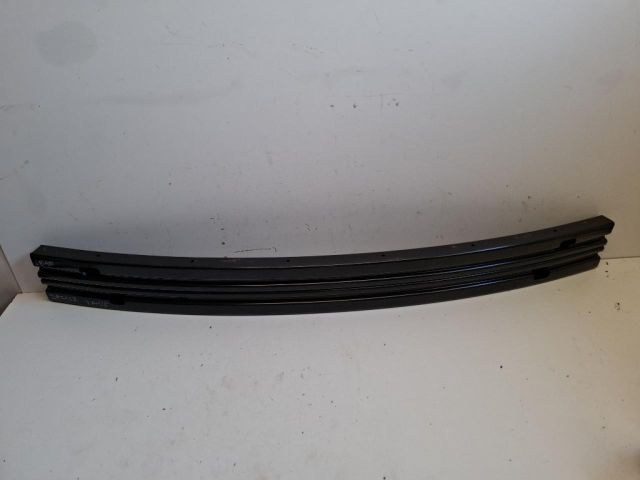 bontott NISSAN LEAF Hátsó Lökhárító Merevítő (Fém)