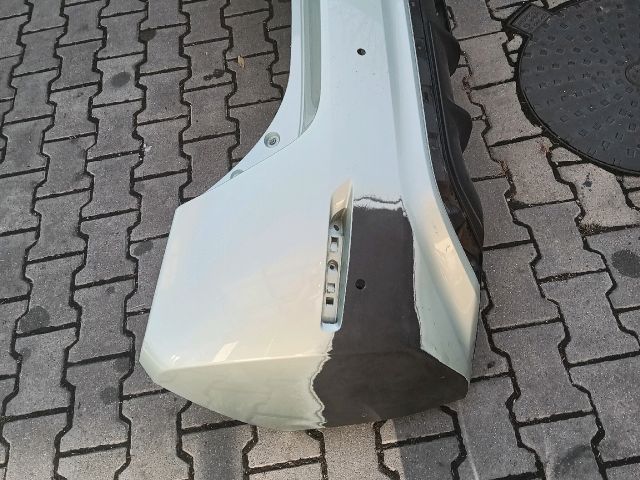 bontott NISSAN LEAF Hátsó Lökhárító (Üresen)