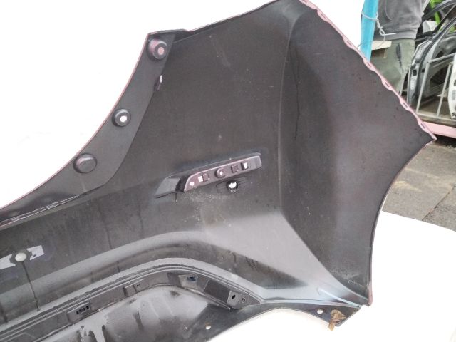 bontott NISSAN LEAF Hátsó Lökhárító (Üresen)